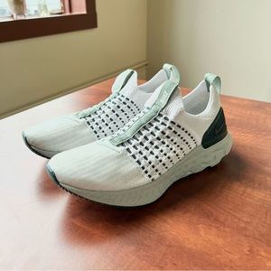 Nike React Phantom Run Flyknit 2 Women’s Road Running Shoe, Size 8